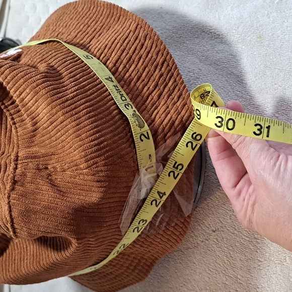 Claire's - Picture 6 of 8